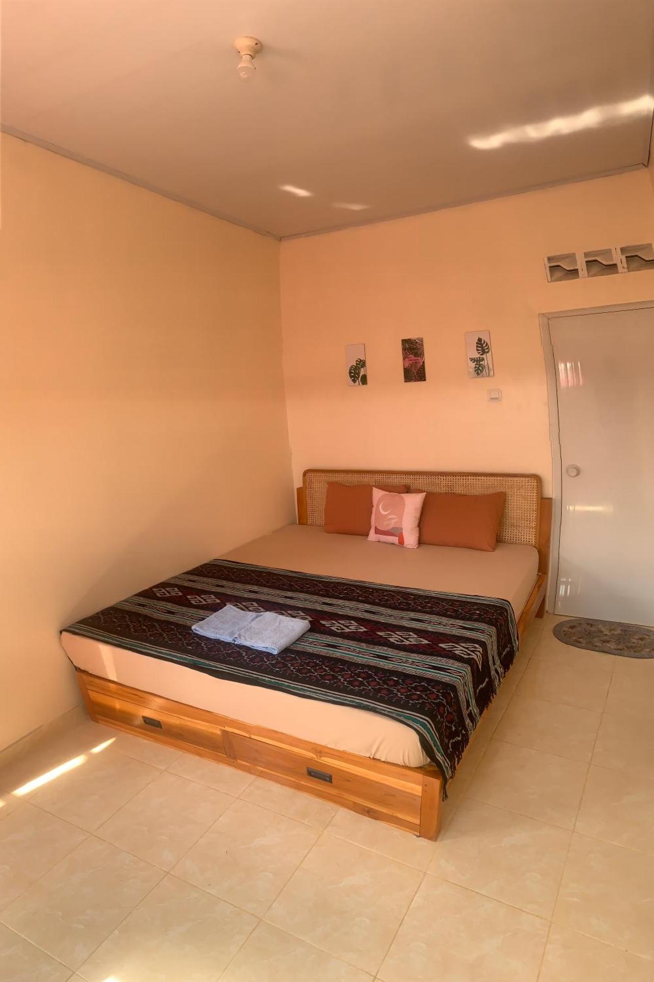 Et Malio Stay & Travel Malioboro Pusat Kota Yogyakarta Exterior foto